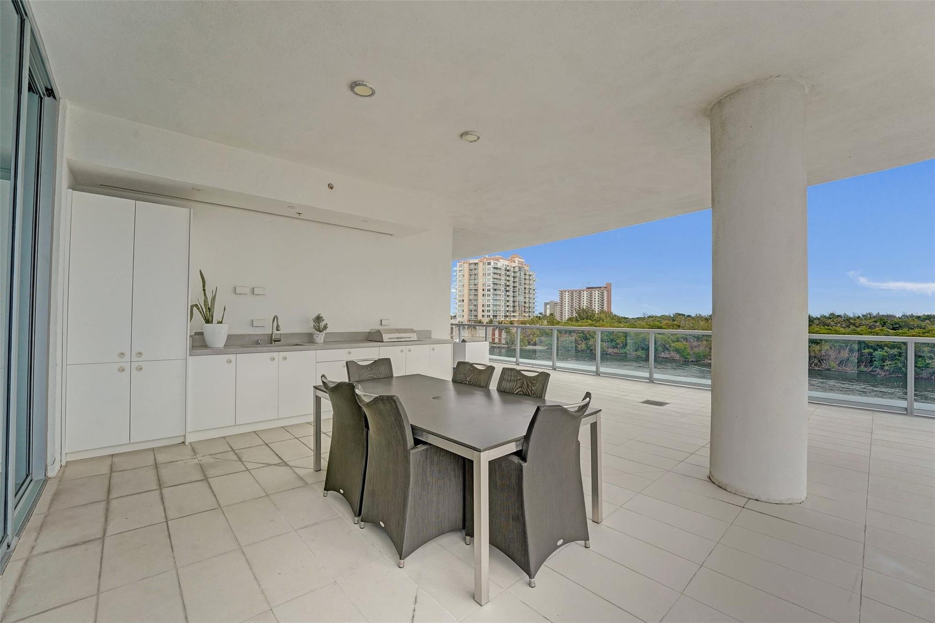 920 INTRACOASTAL Drive, #503, Fort Lauderdale, Fort Lauderdale, FL 33304 Photo 39