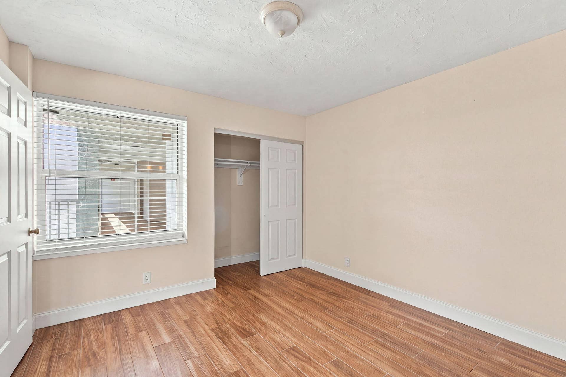 3901 S FLAGLER Drive, #403, West Palm Beach, West Palm Beach, FL 33405 HT 403 2-web-or-mls-002_DSC02229