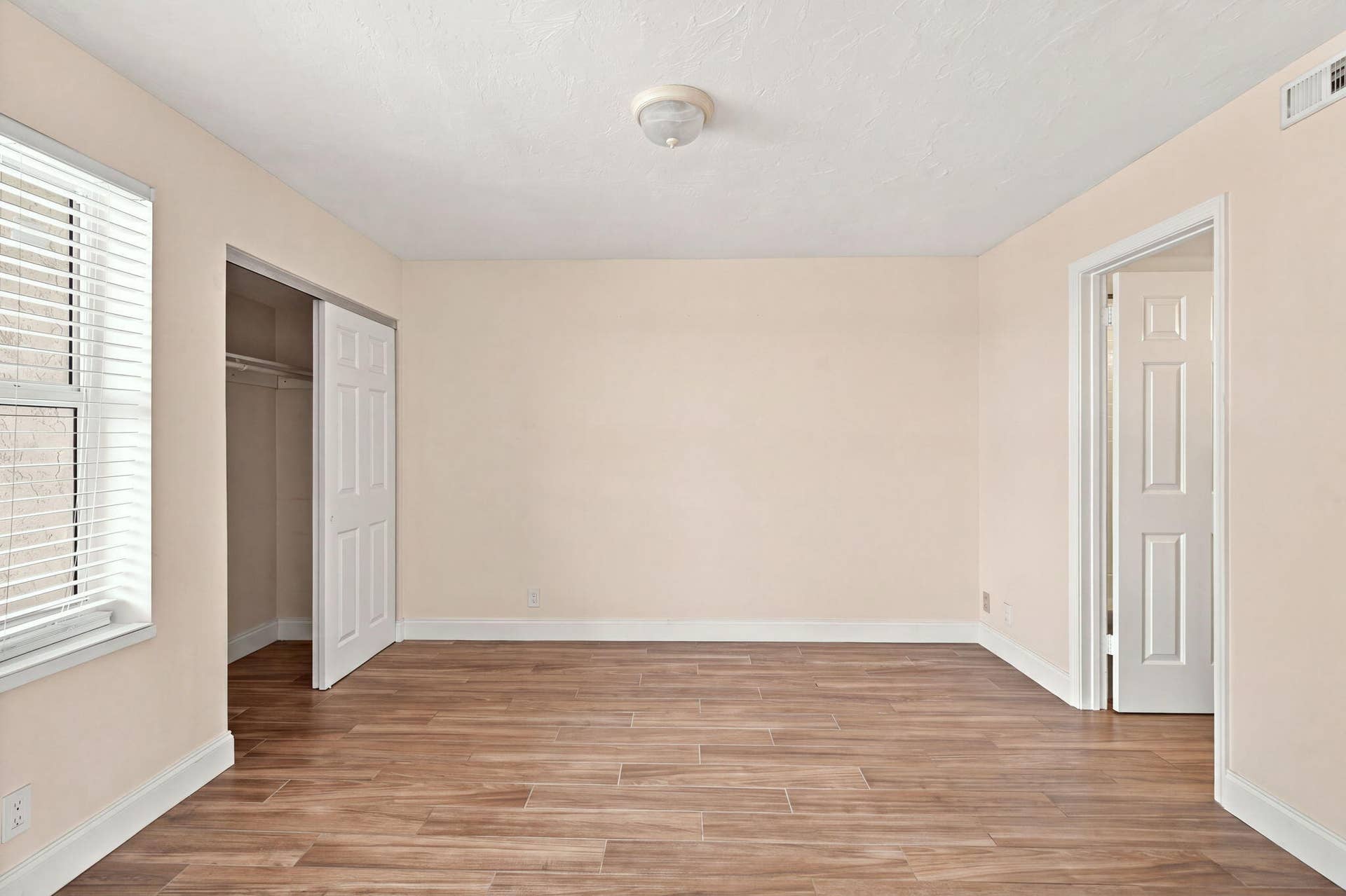 3901 S FLAGLER Drive, #403, West Palm Beach, West Palm Beach, FL 33405 HT 403 1-web-or-mls-001_DSC02224