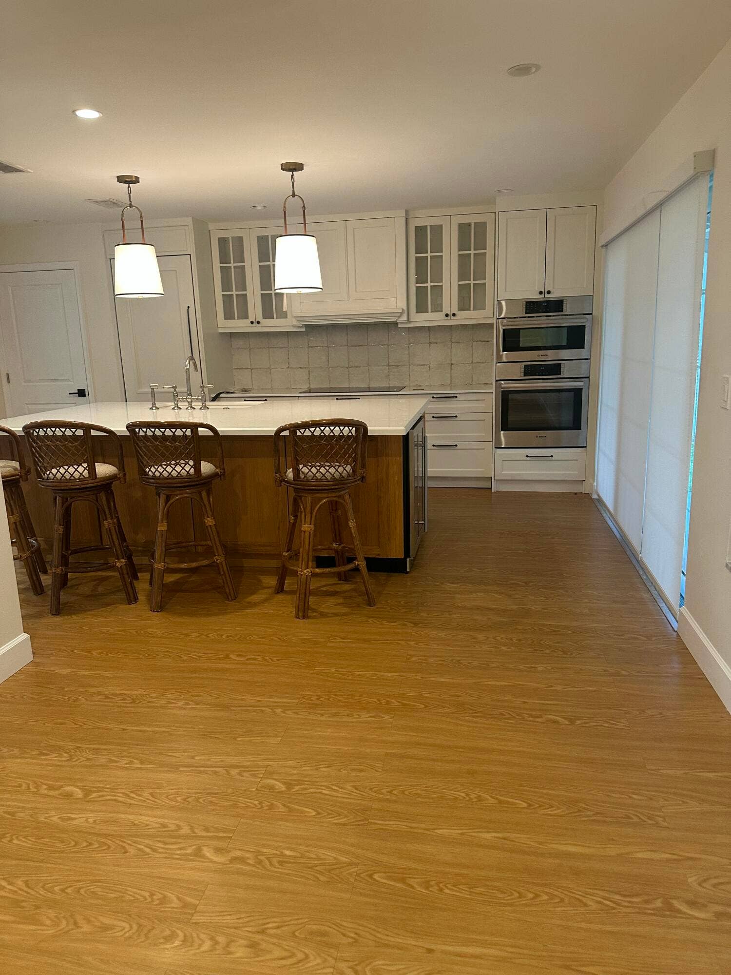 141 NW 24th Court, Pompano Beach, FL 33064 Large Dining Area & Kitchen