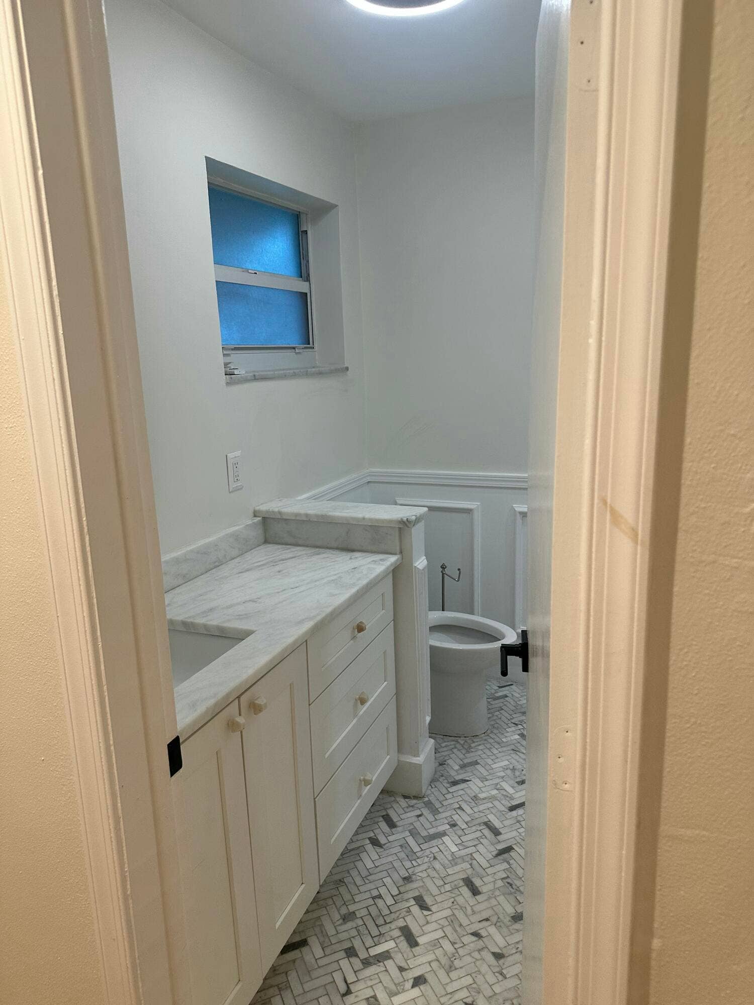 141 NW 24th Court, Pompano Beach, FL 33064 Primary Bathroom