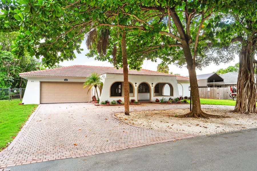 Property photo for 80 W PALM Drive, Margate, FL