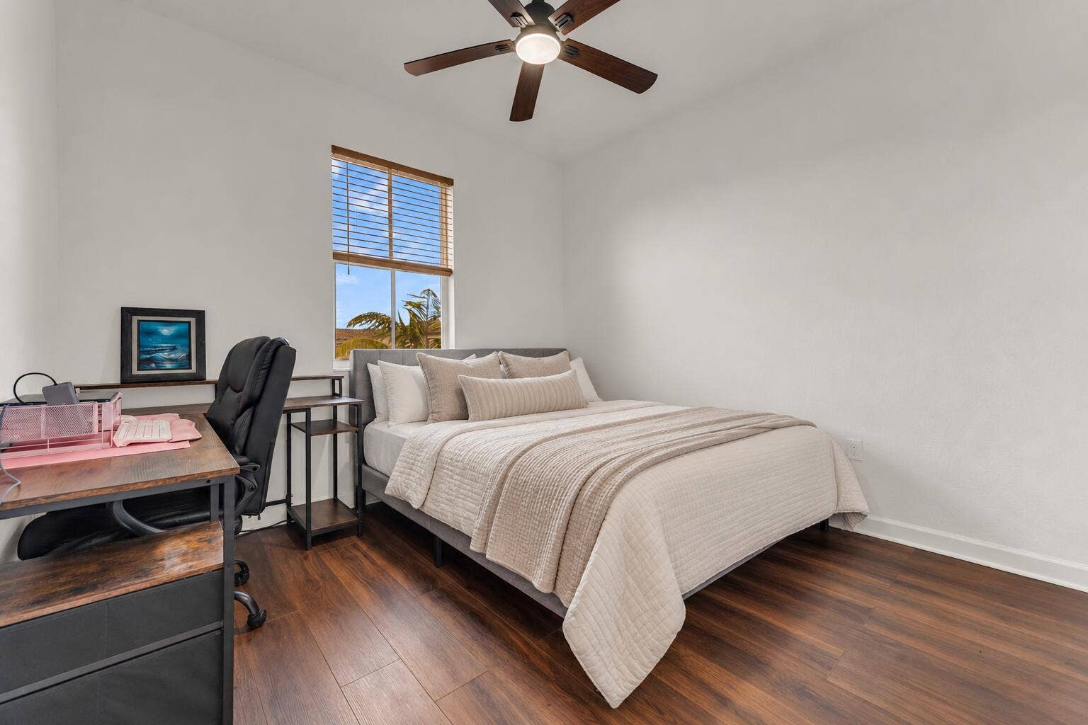 guest bedroom