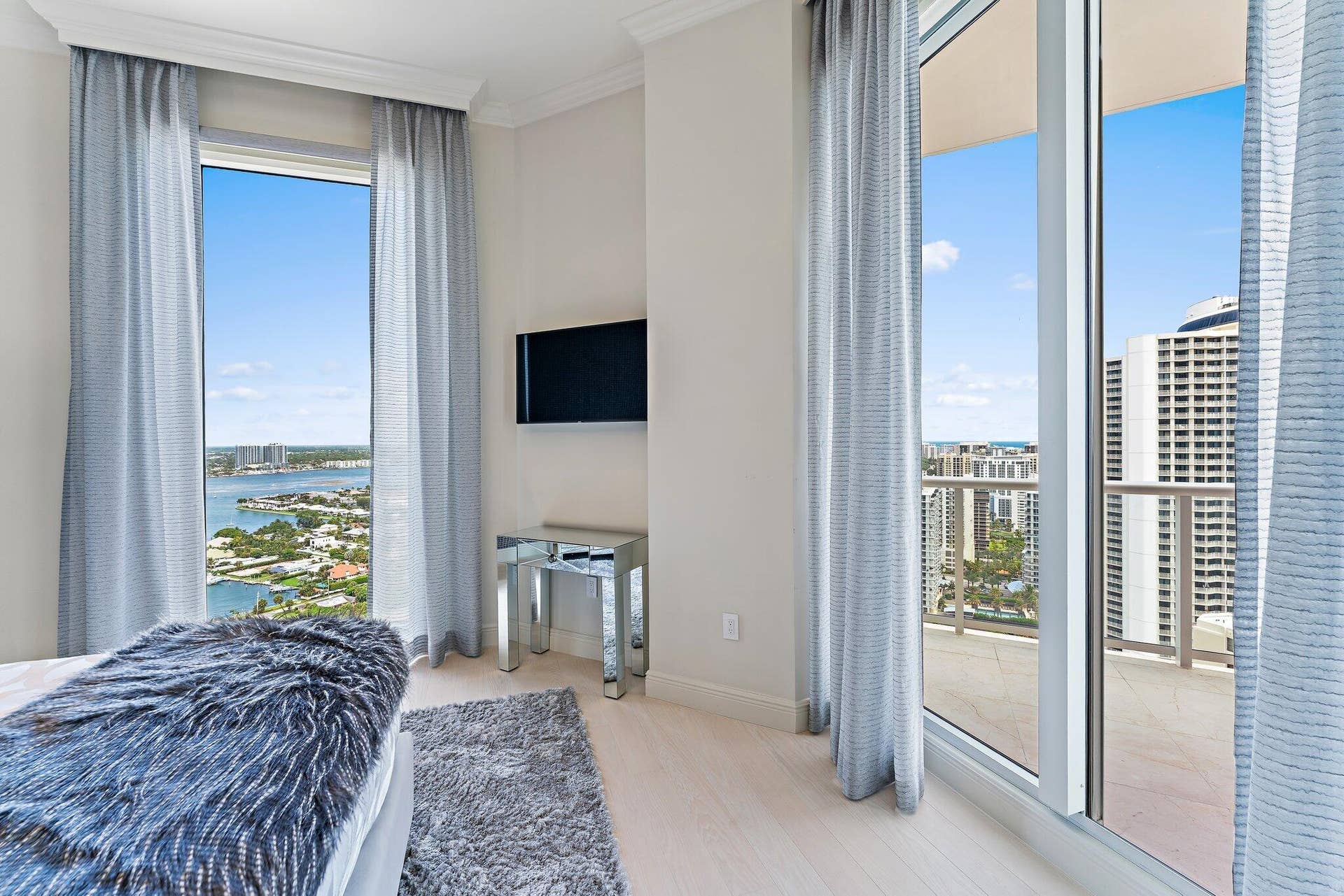 2700 N Ocean Drive, #Ph-1b, Singer Island, FL 33404 082-2700NorthOceanDrive-PH1-RivieraBeach