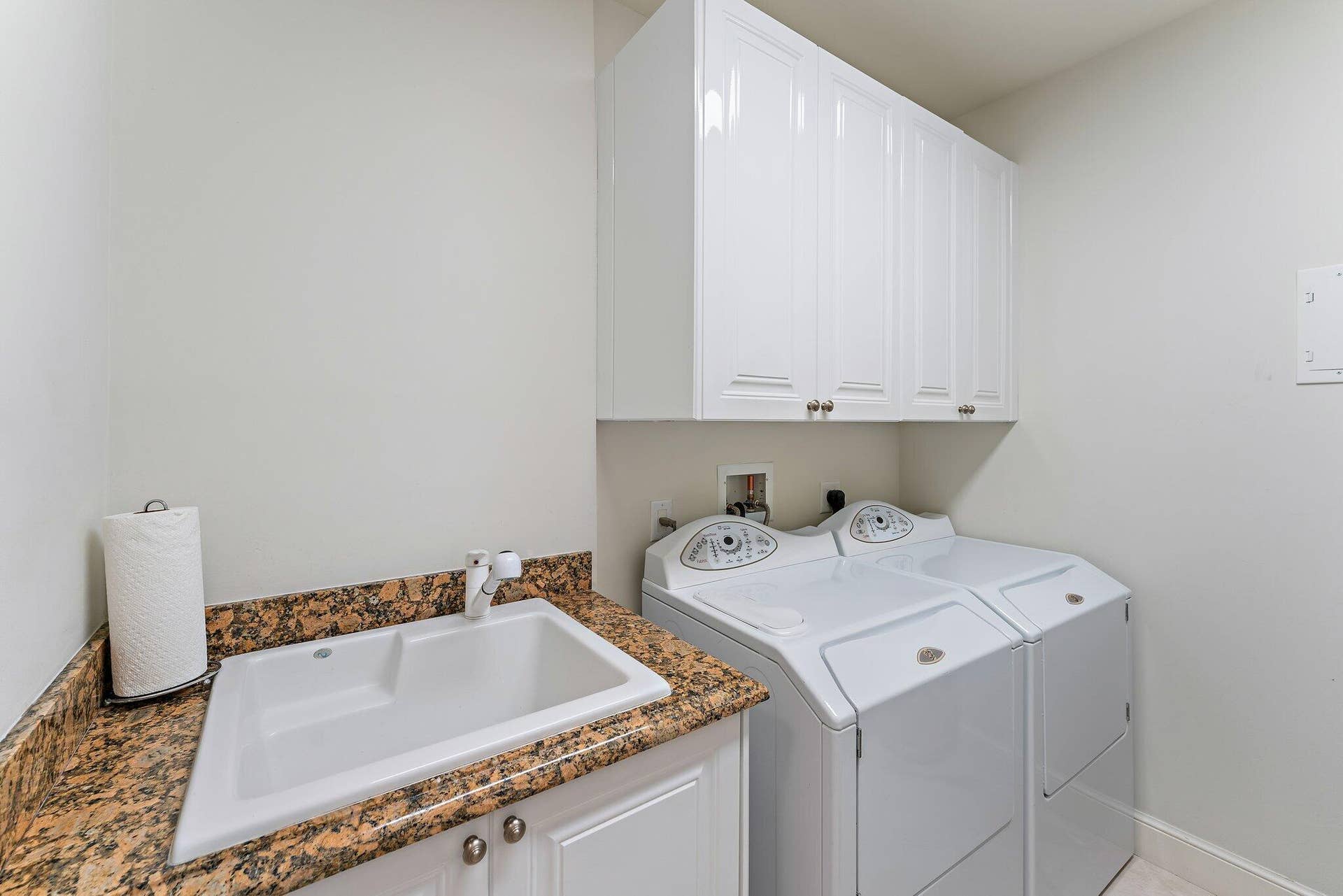 2700 N Ocean Drive, #Ph-1b, Singer Island, FL 33404 089-2700NorthOceanDrive-PH1-RivieraBeach