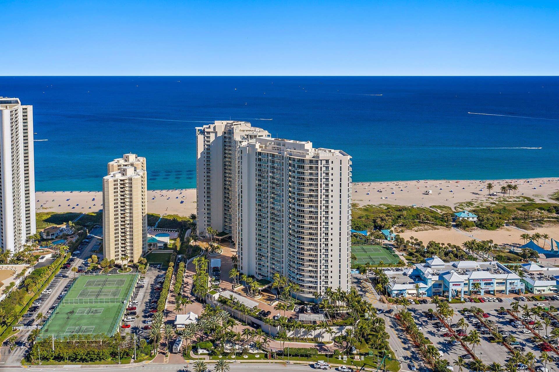 2700 N Ocean Drive, #Ph-1b, Singer Island, FL 33404 003-2700NorthOceanDrive-PH1-RivieraBeach