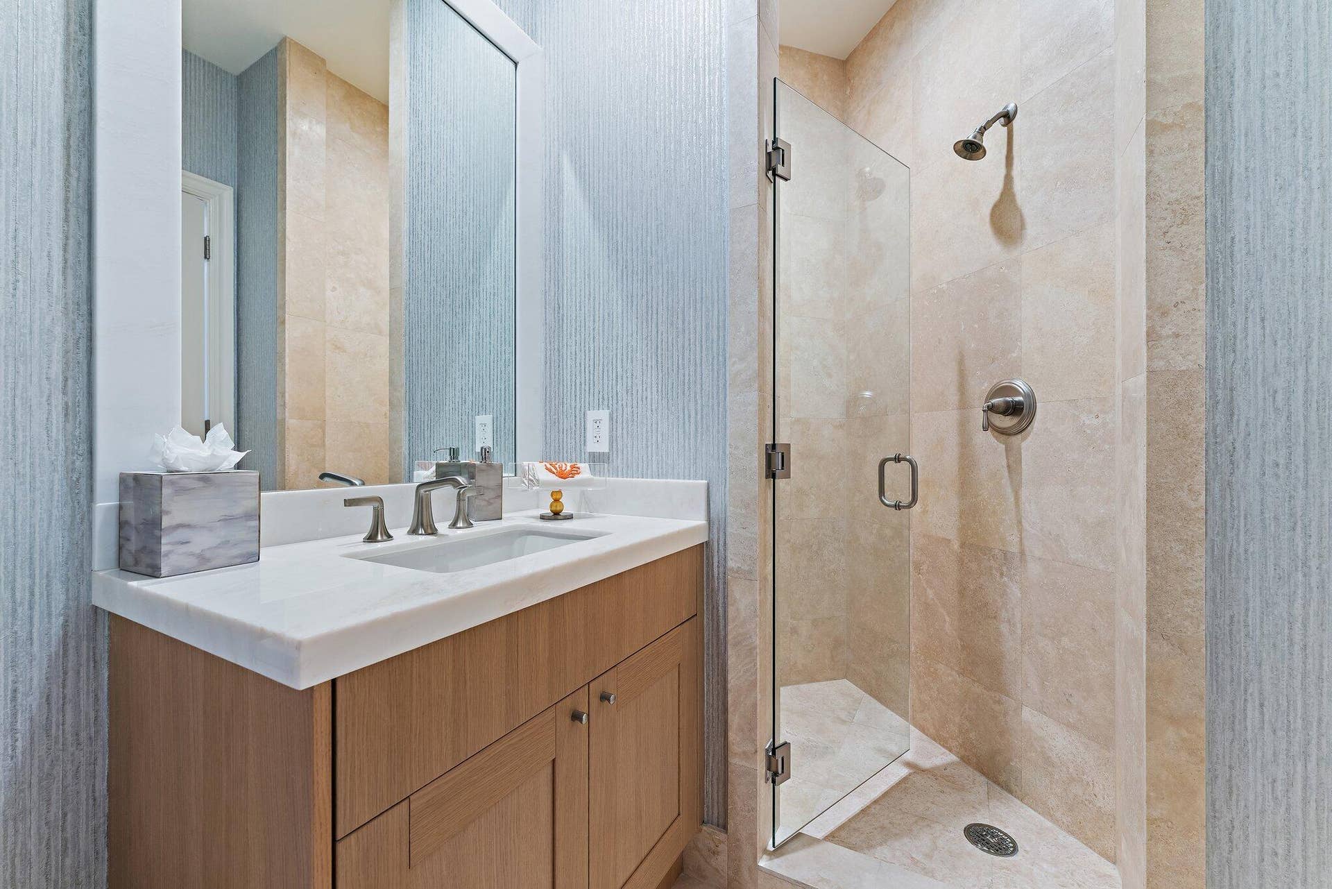 2700 N Ocean Drive, #Ph-1b, Singer Island, FL 33404 088-2700NorthOceanDrive-PH1-RivieraBeach