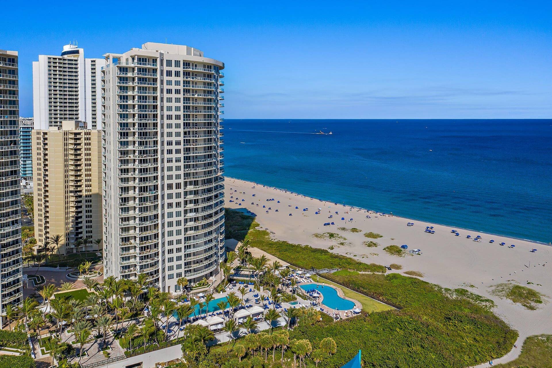 2700 N Ocean Drive, #Ph-1b, Singer Island, FL 33404 008-2700NorthOceanDrive-PH1-RivieraBeach
