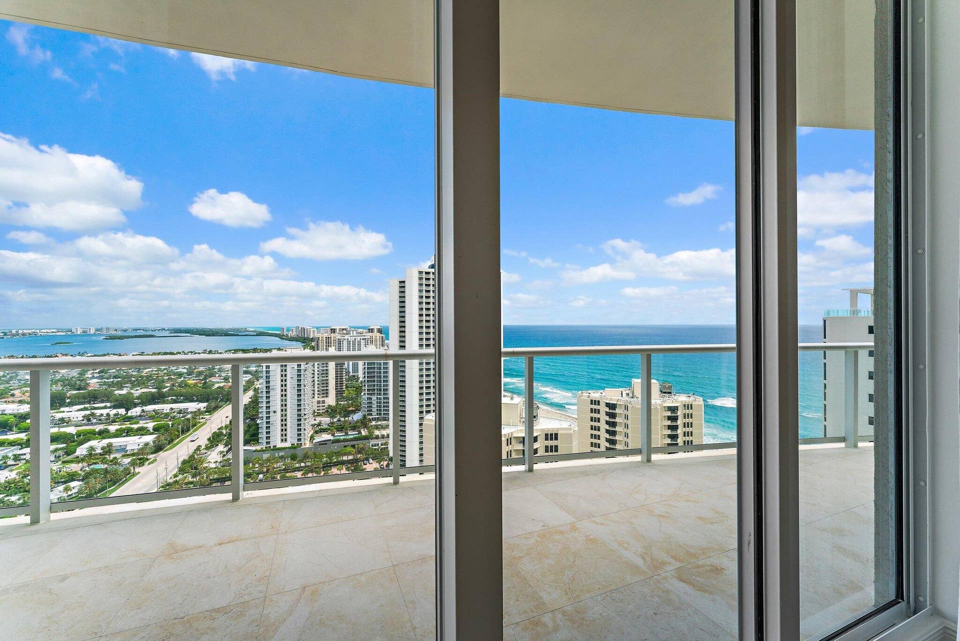2700 N Ocean Drive, #Ph-1b, Singer Island, FL 33404 097-2700NorthOceanDrive-PH1-RivieraBeach