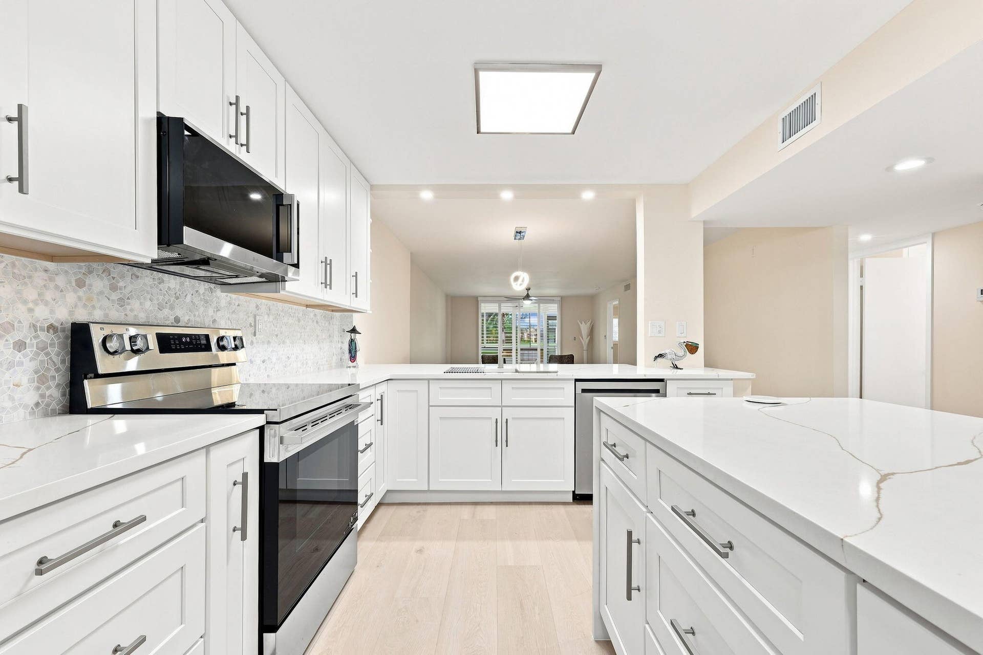 15456 PEMBRIDGE Drive, #111, Delray Beach, FL 33484 Kitchen 2
