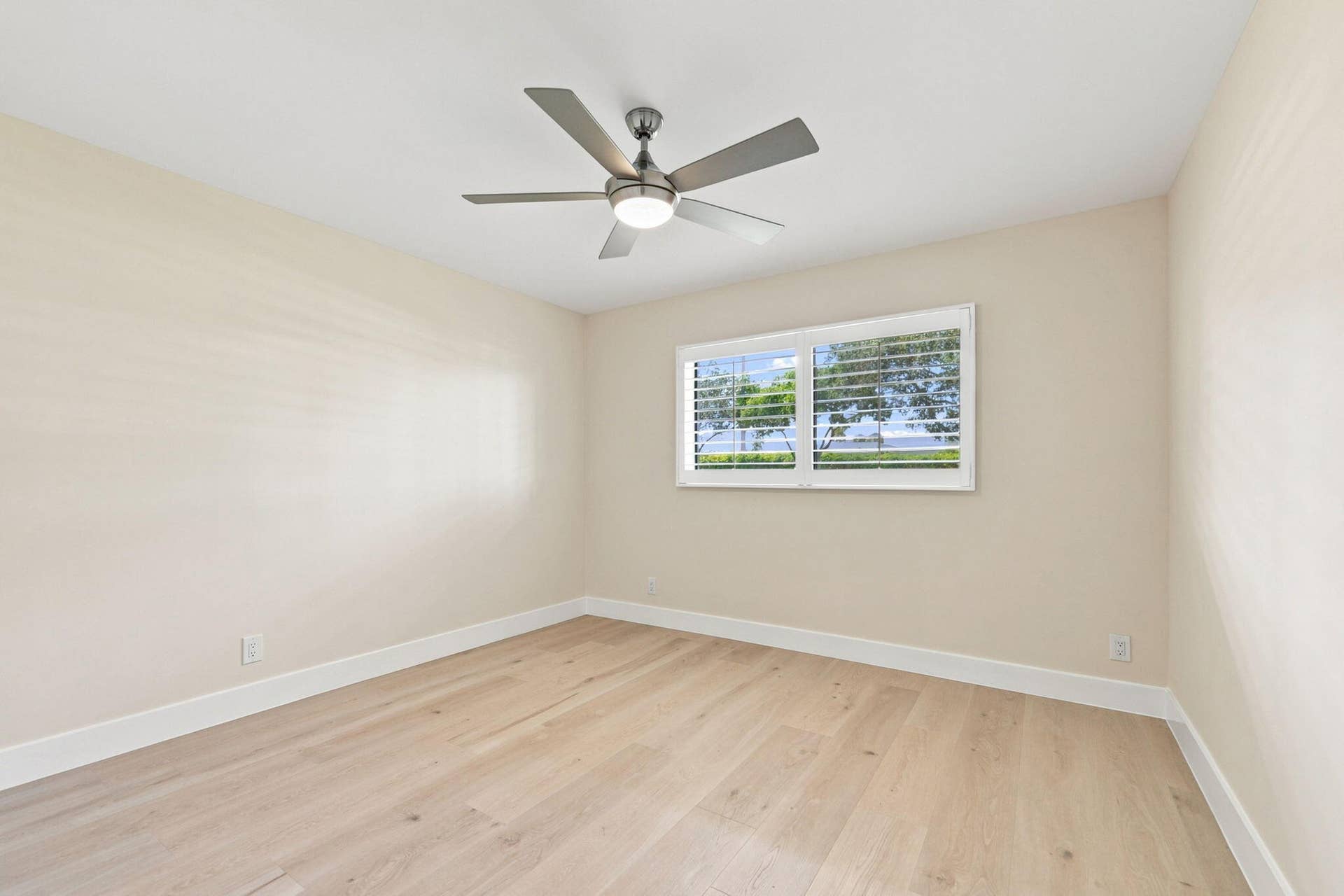 15456 PEMBRIDGE Drive, #111, Delray Beach, FL 33484 2nd Bedroom