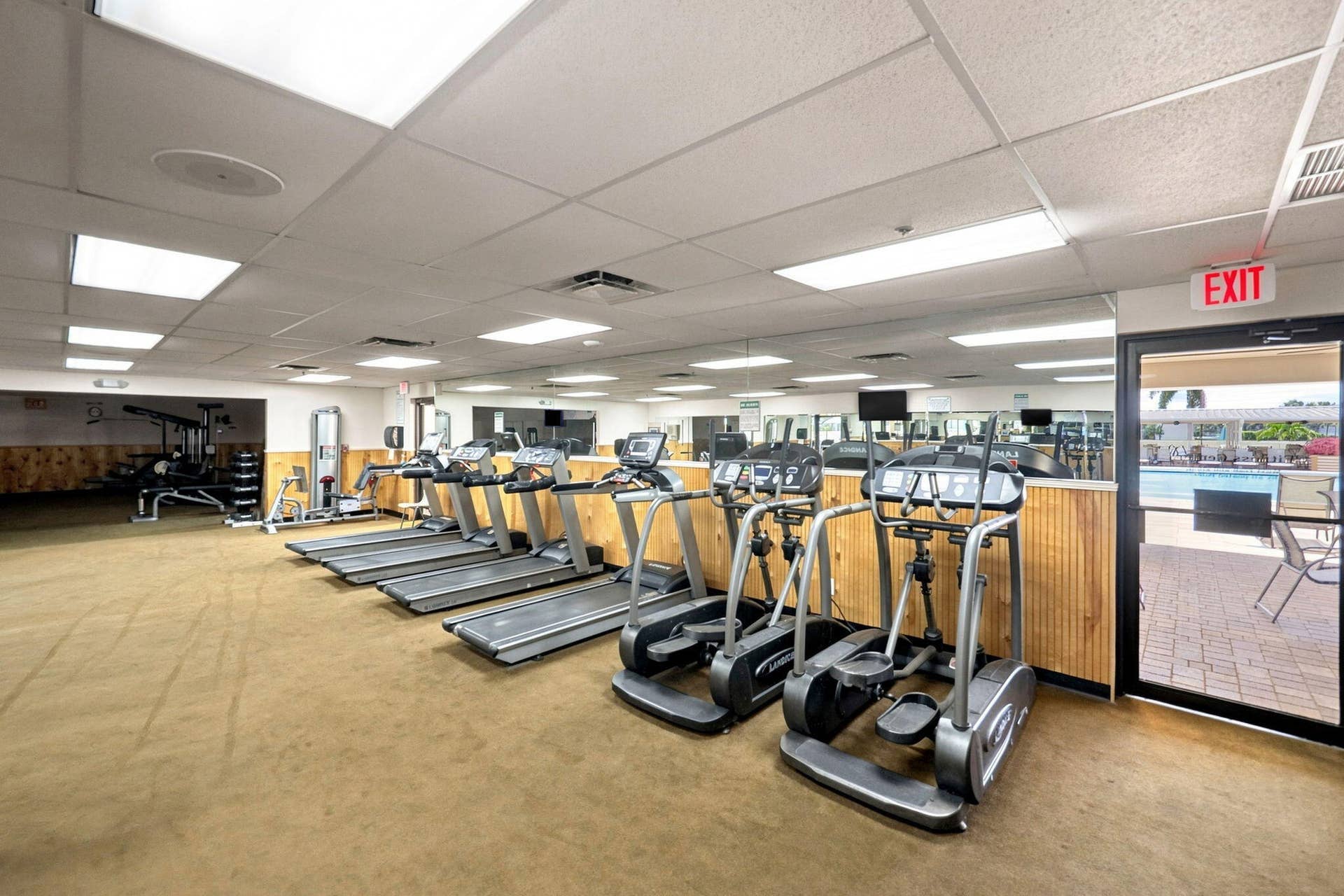 15456 PEMBRIDGE Drive, #111, Delray Beach, FL 33484 Exercise Room