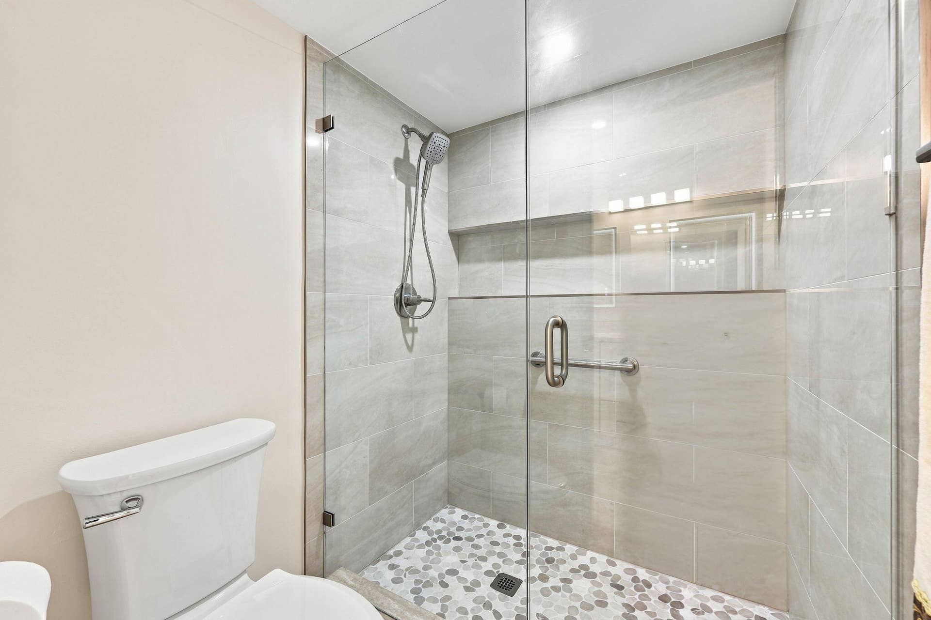 15456 PEMBRIDGE Drive, #111, Delray Beach, FL 33484 Main Bath Shower