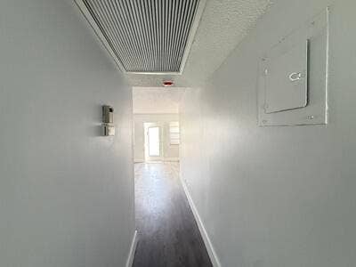 345 WELLINGTON H, #345, West Palm Beach, FL 33417 Central a/c.