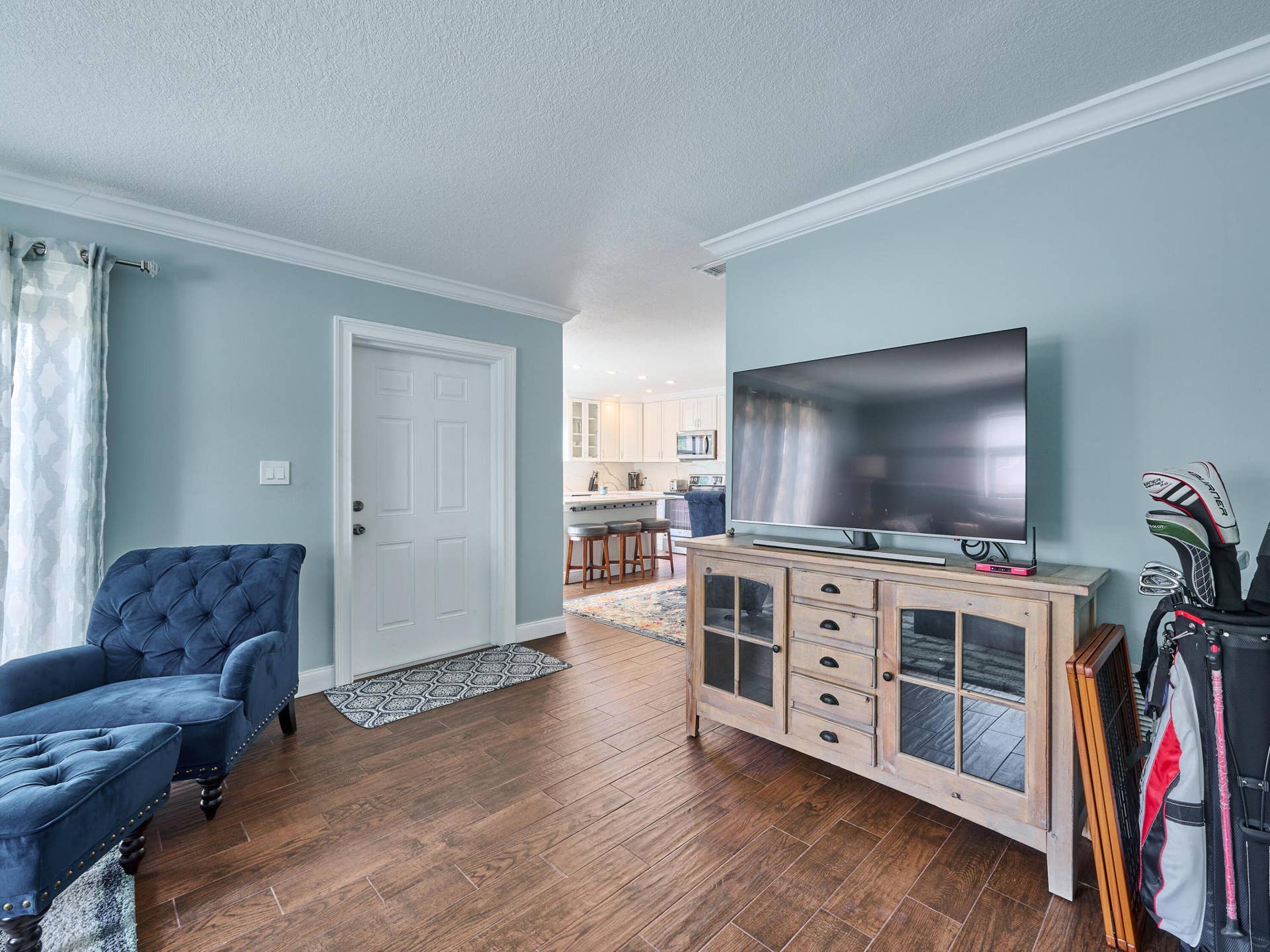 1251 Federal Highway, #112, Boca Raton, FL 33432 Living to Kitchen