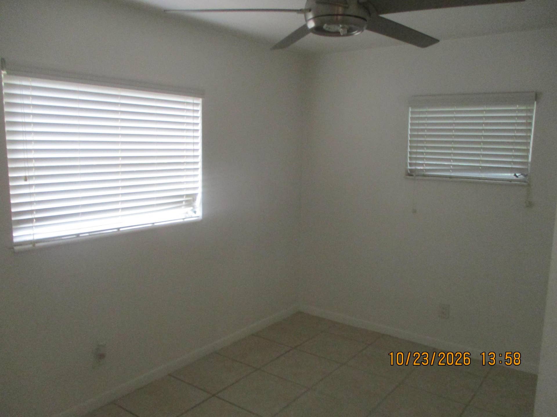 605 NE 14TH Place, #2, Fort Lauderdale, FL 33304 IMG_2878