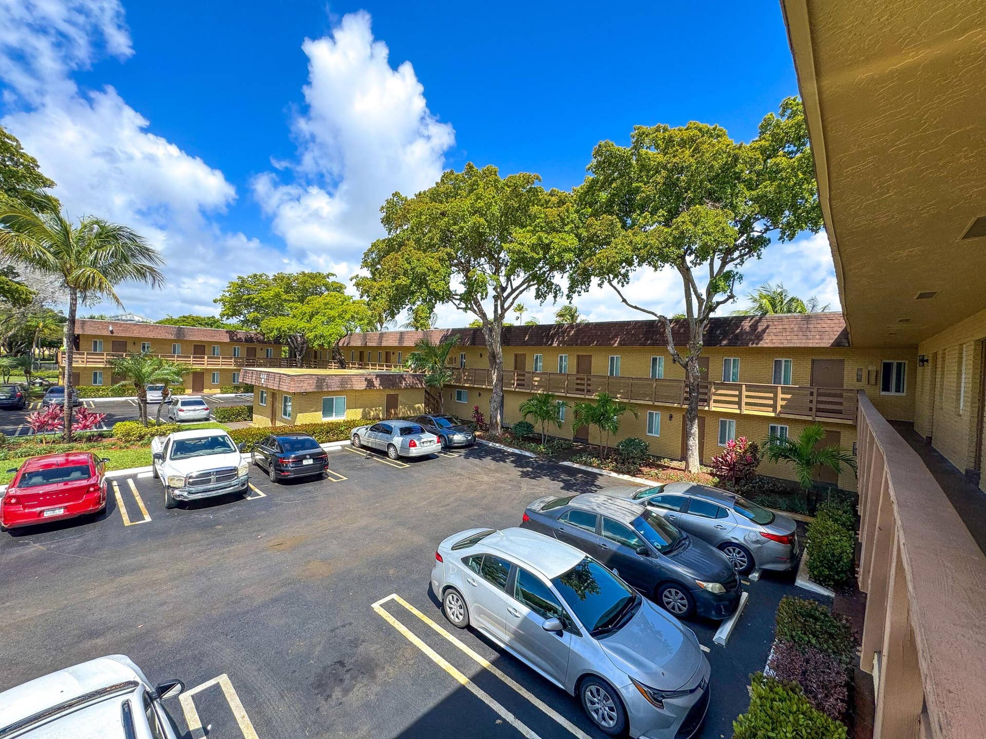 445 SW 2ND Street, #29, Pompano Beach, FL 33060 2