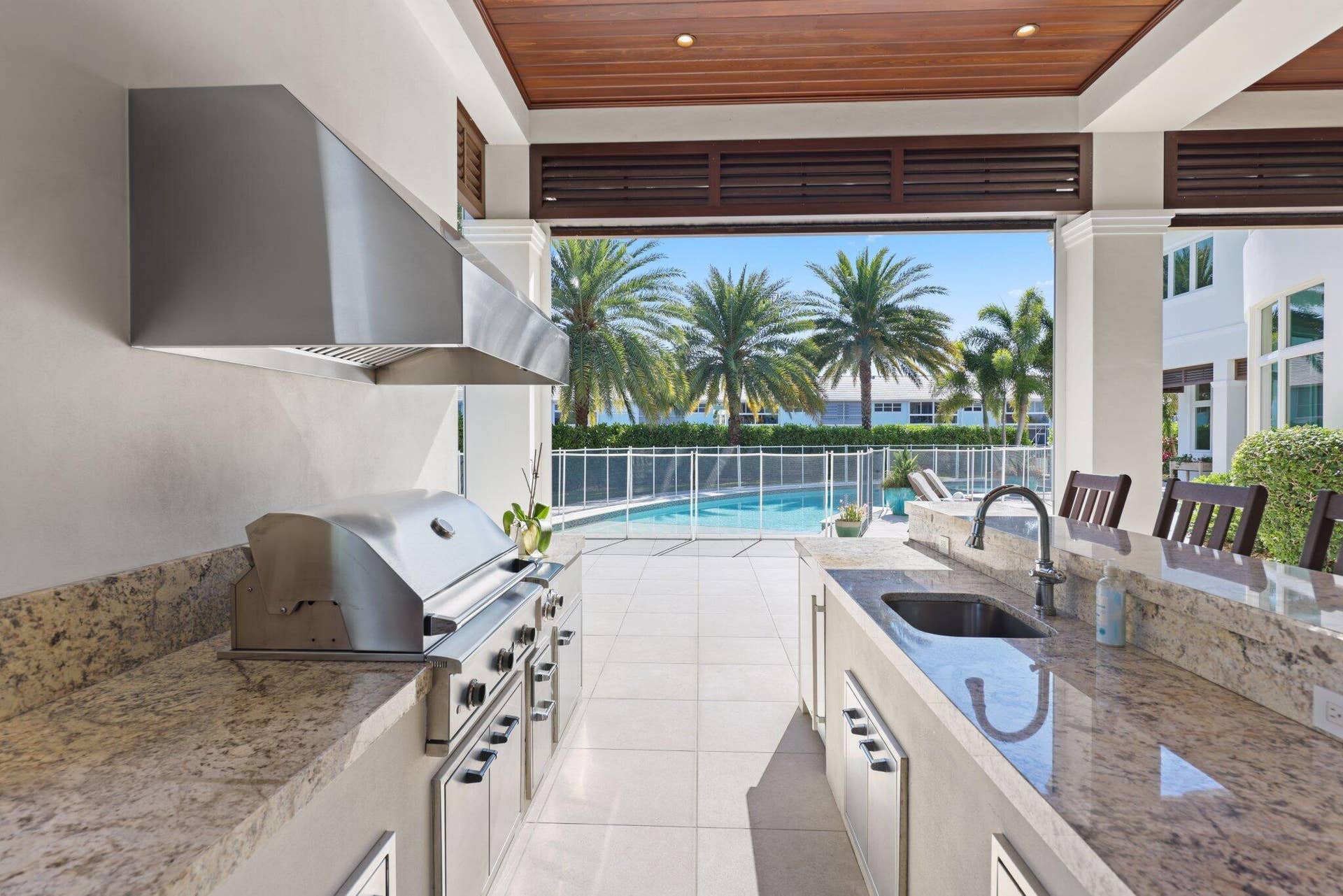 3700 NE 24TH Avenue, Lighthouse Point, FL 33064 3700 Northeast 24th Ave HNL 1 (57)