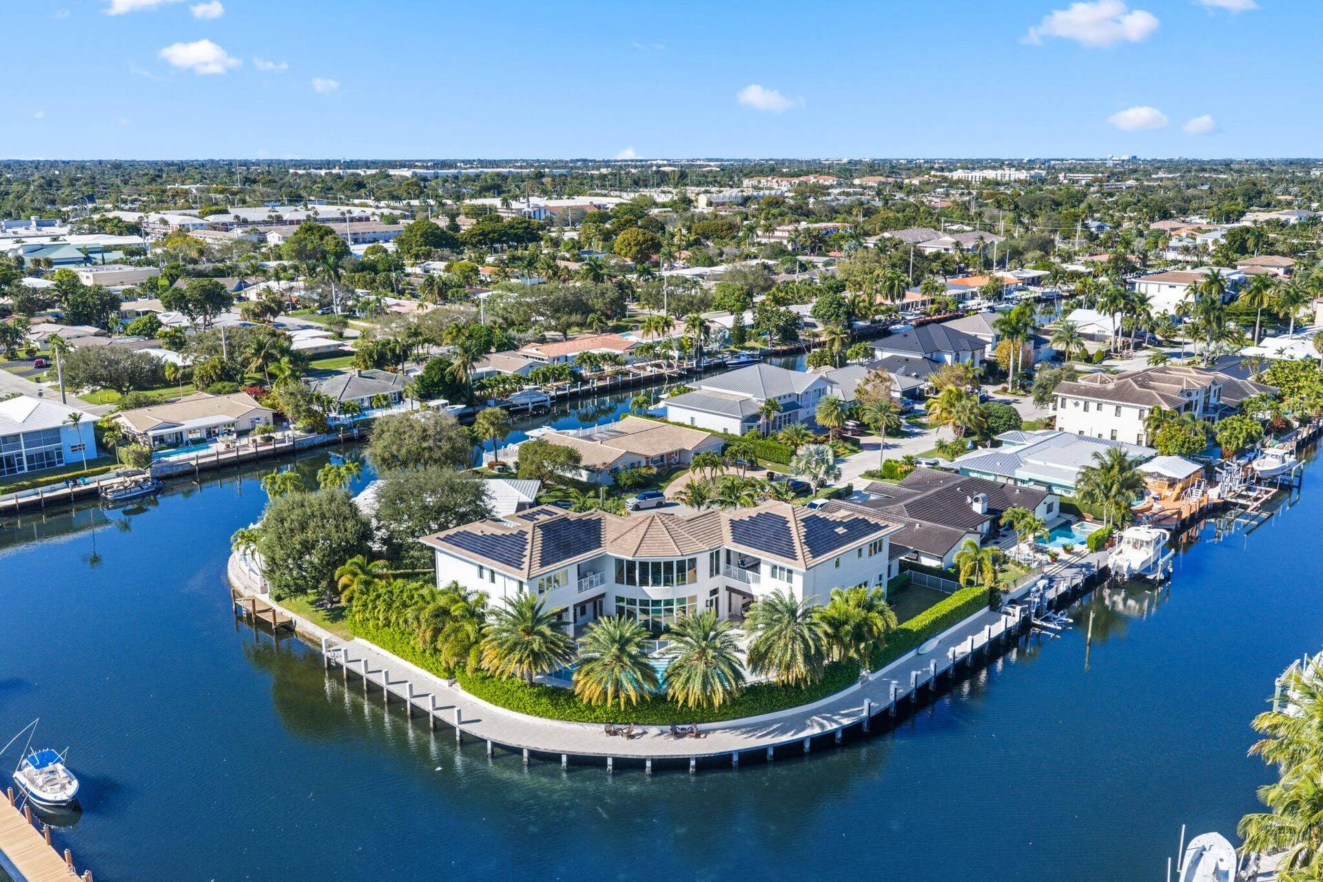3700 NE 24TH Avenue, Lighthouse Point, FL 33064 3700 Northeast 24th Ave HNL 1 (122)