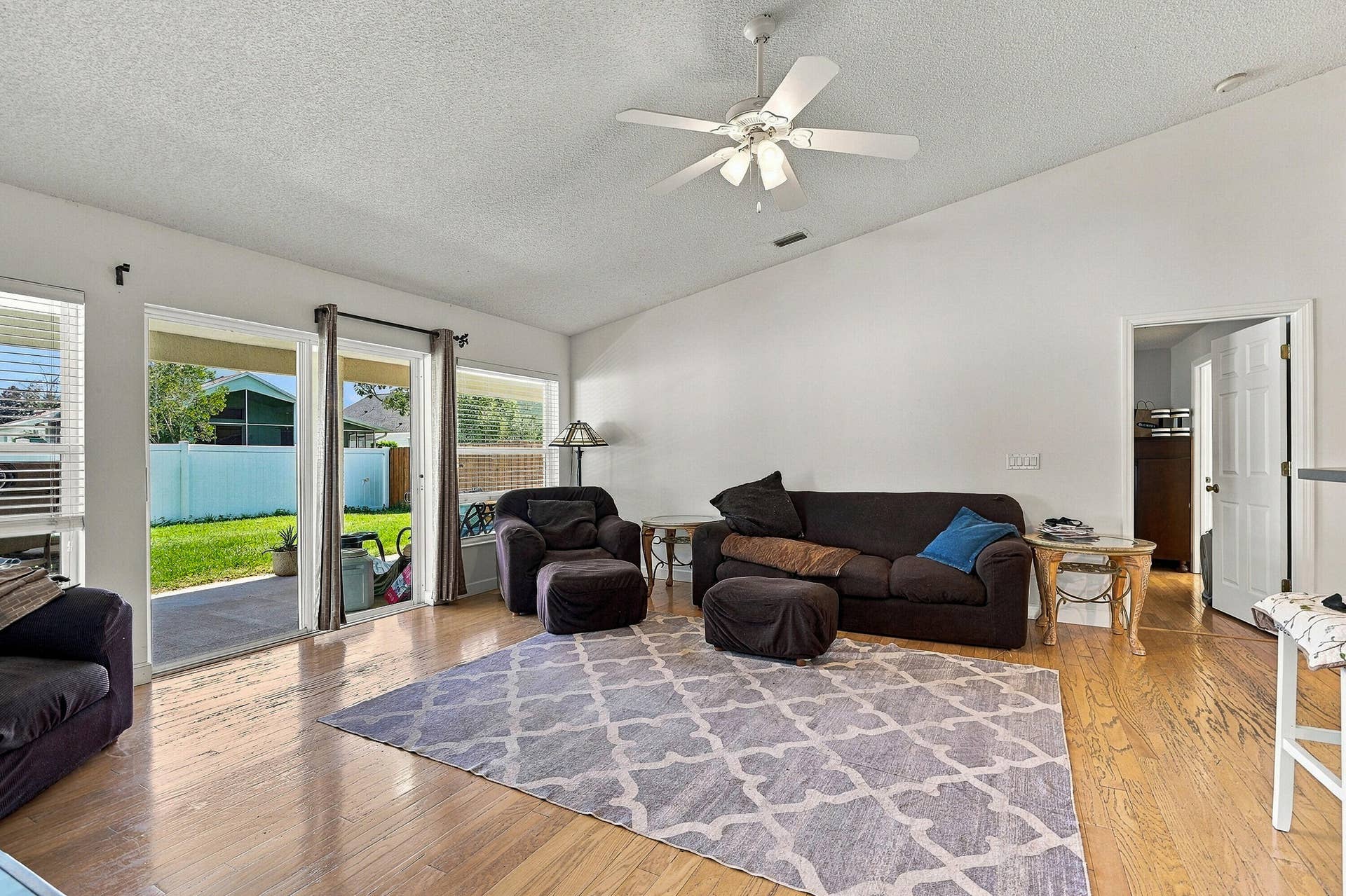 1165 IDA Way, Melbourne, FL 32940 Living Room