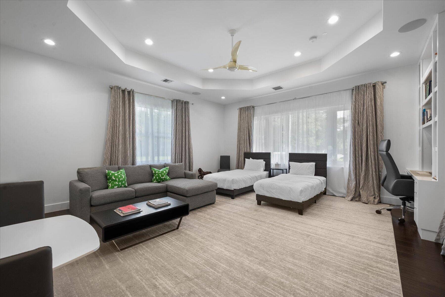 3580 Aiken Court, Wellington, FL 33414 Downstairs suite