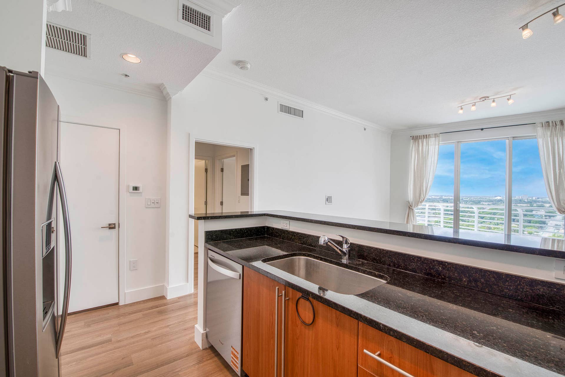1551 N Flagler Drive, #Ph8, West Palm Beach, FL 33401 _IMG6038_HDR