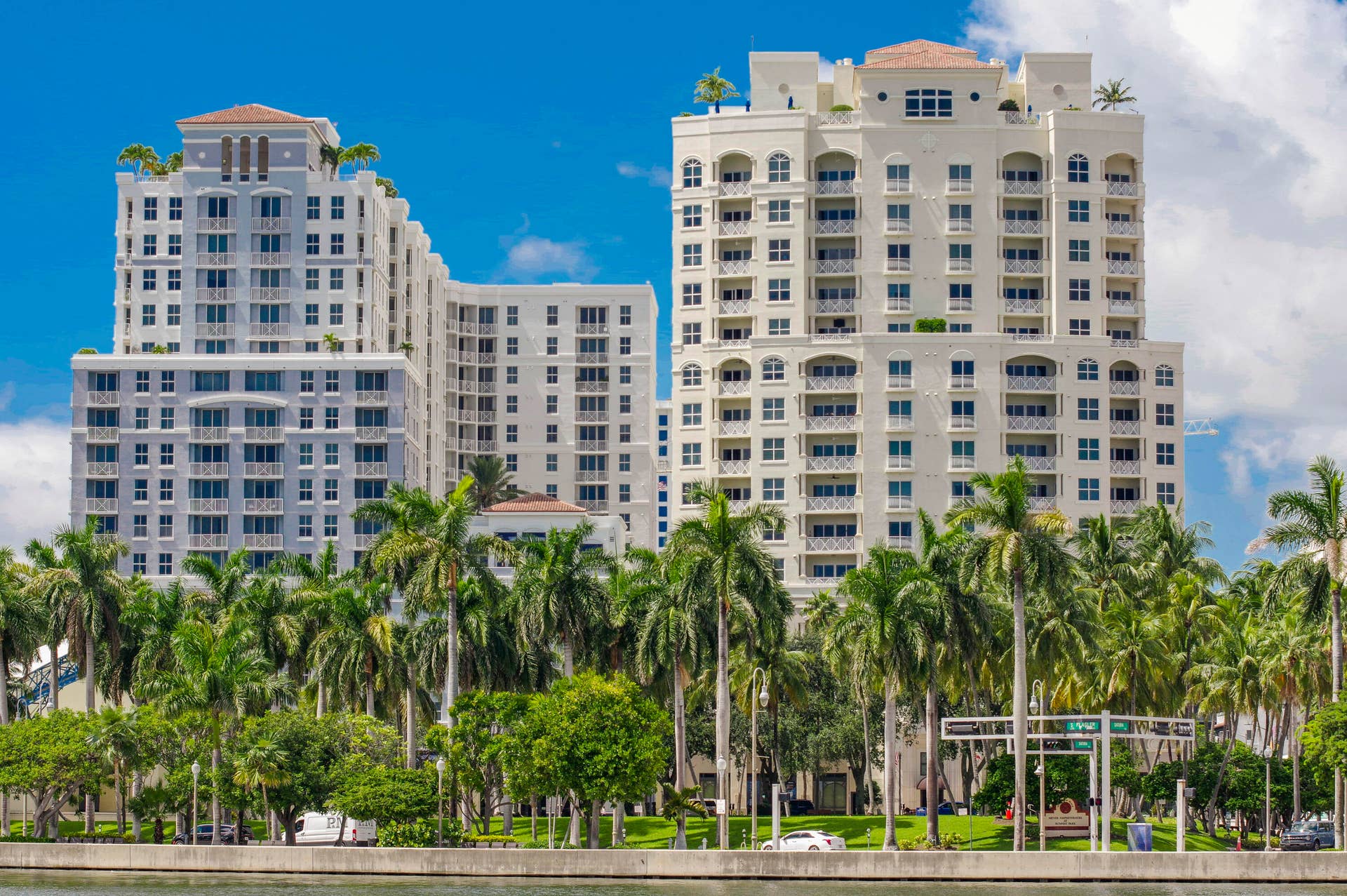 1551 N Flagler Drive, #Ph8, West Palm Beach, FL 33401 _IMG5403