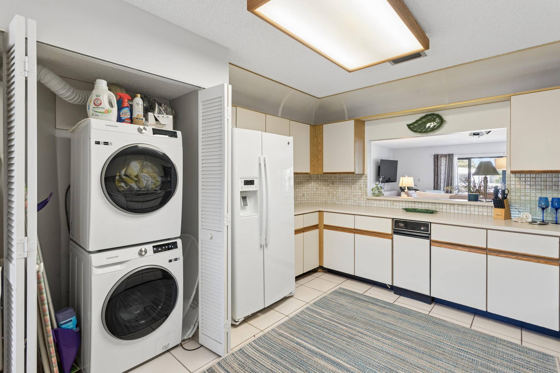 2751 NE 15TH Street, #103, Fort Lauderdale, FL 33304 IMG_3155