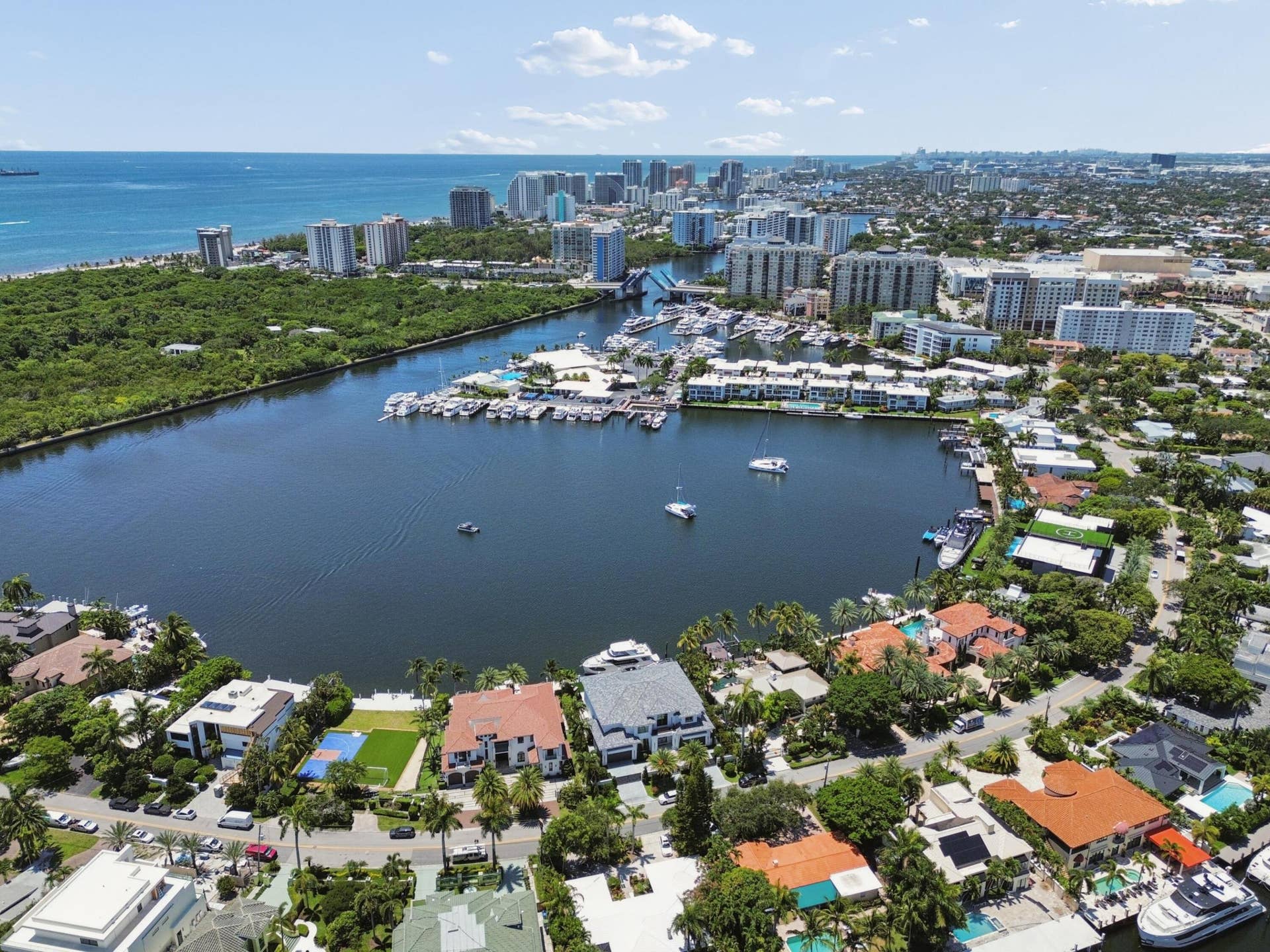 2751 NE 15TH Street, #103, Fort Lauderdale, FL 33304 IMG_3167