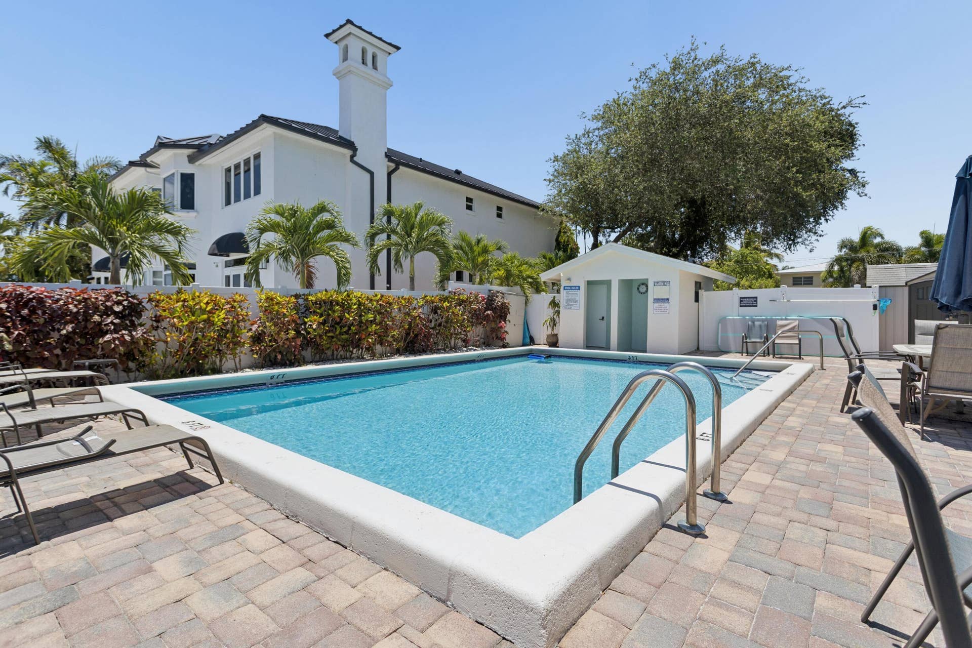 2751 NE 15TH Street, #103, Fort Lauderdale, FL 33304 IMG_3161