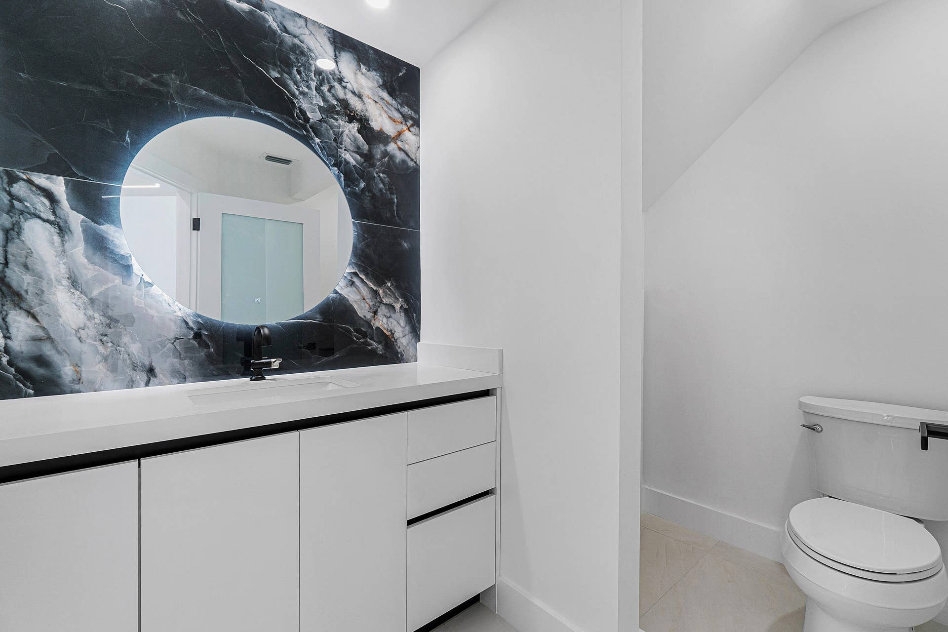 5068 VIA DE AMALFI Drive, Boca Raton, FL 33496 First Floor Powder Room