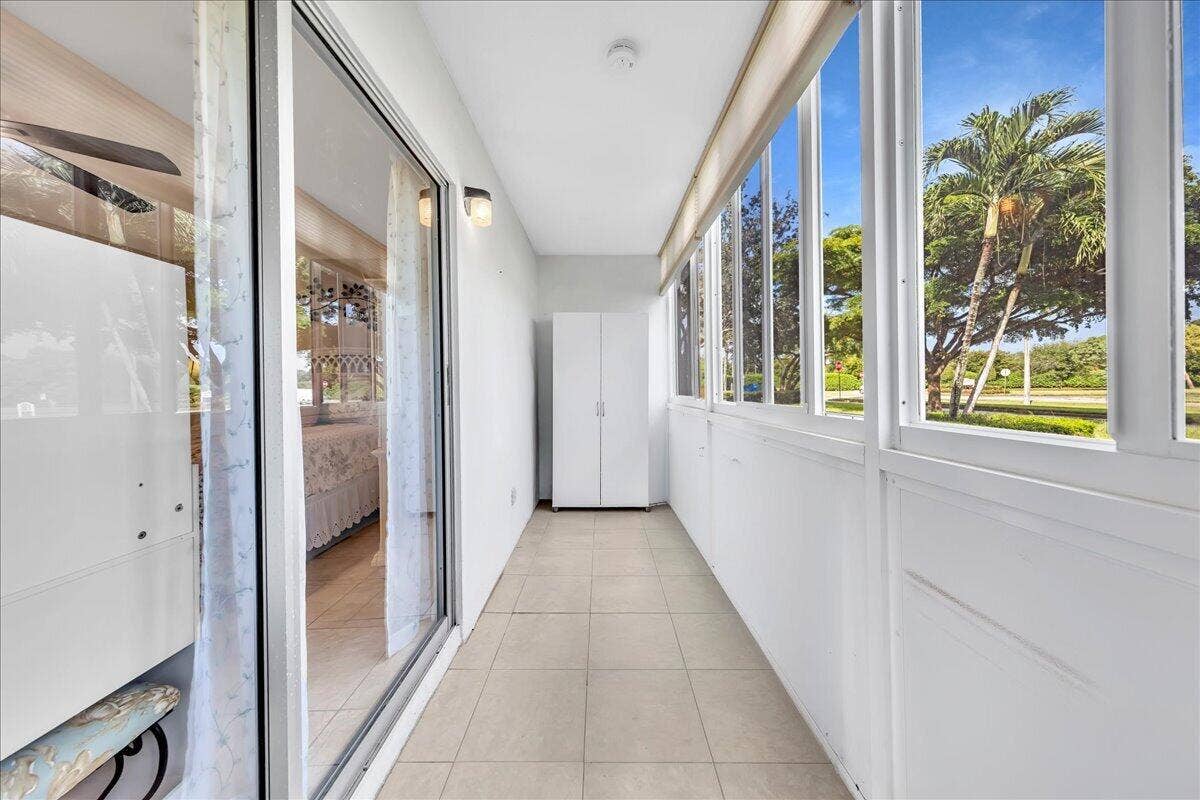 129 Suffolk D, Boca Raton, FL 33434 23-306A9315-Edit