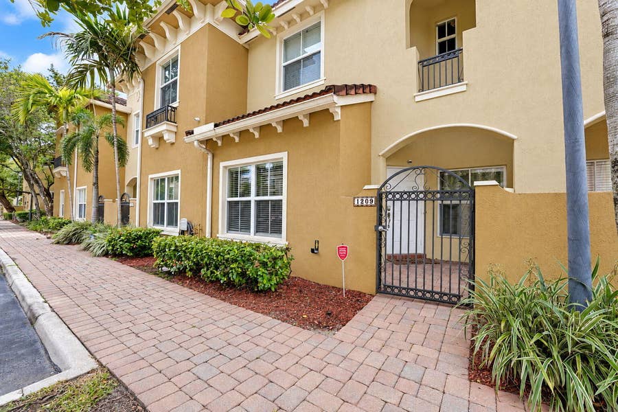 Property photo for 2851 W PROSPECT Road, #1209, Tamarac, FL