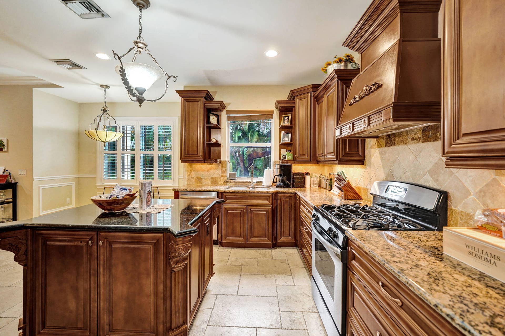 2575 SE 7TH Drive, Pompano Beach, FL 33062 29