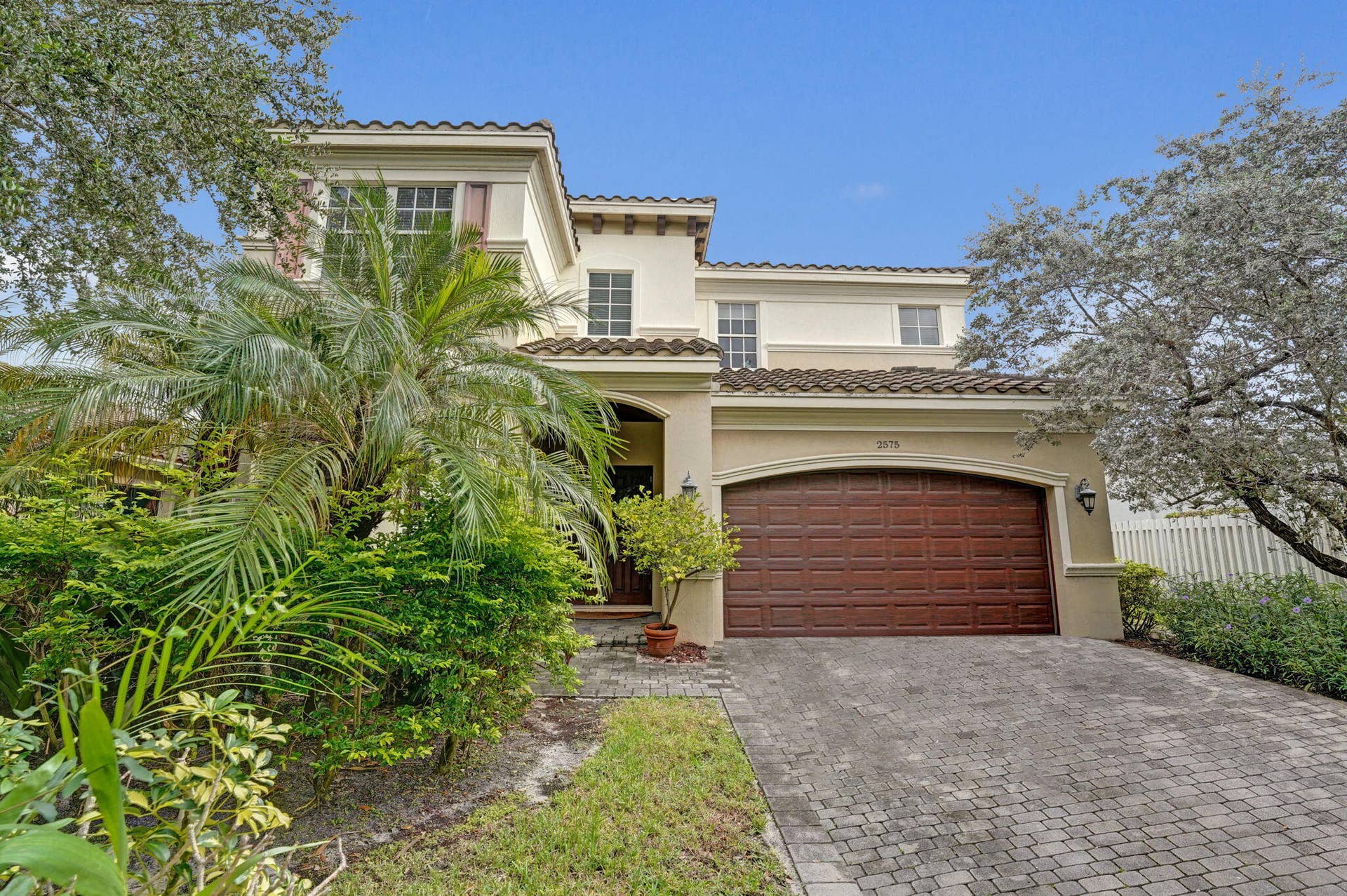 2575 SE 7TH Drive, Pompano Beach, FL 33062 1