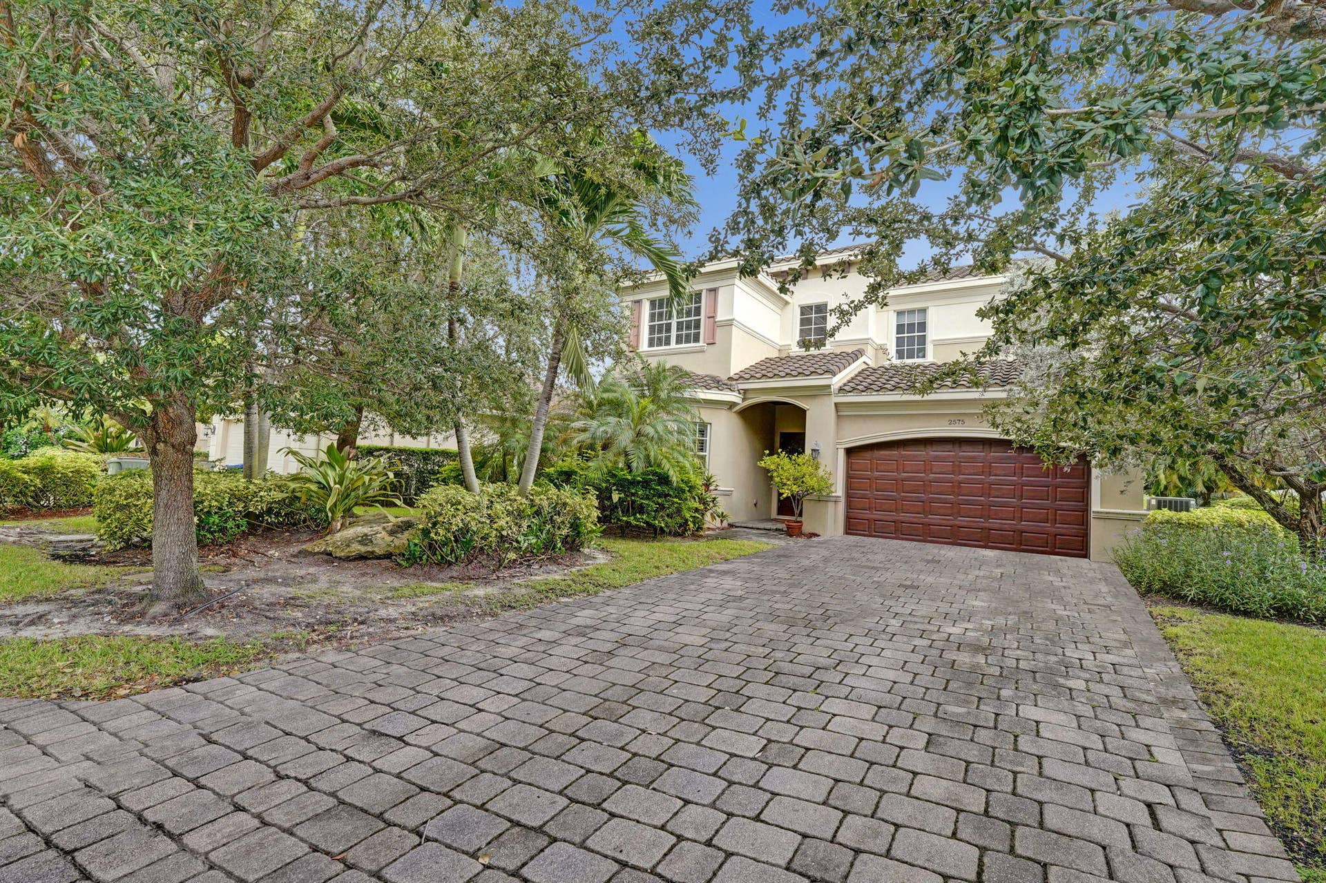 2575 SE 7TH Drive, Pompano Beach, FL 33062 16-web-or-mls-DSC06408