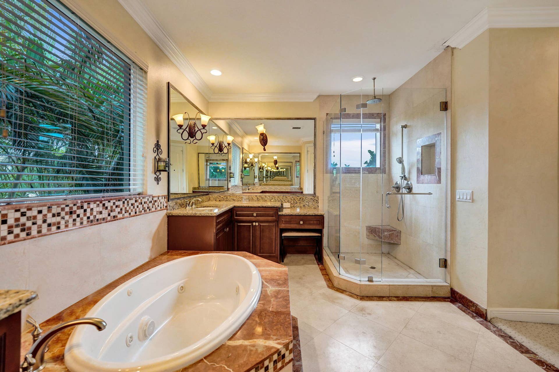 2575 SE 7TH Drive, Pompano Beach, FL 33062 40