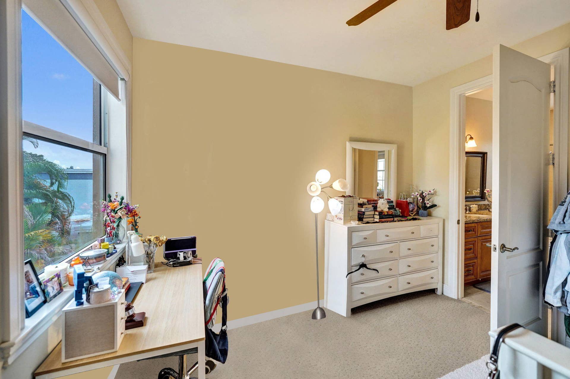 2575 SE 7TH Drive, Pompano Beach, FL 33062 67-web-or-mls-DSC06345