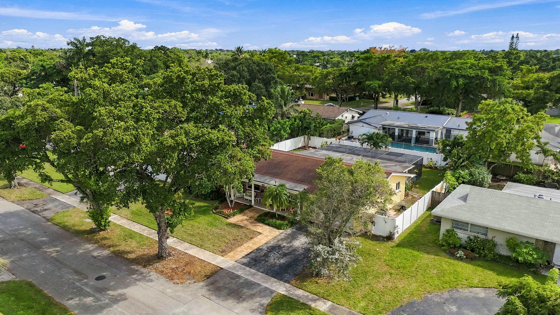 7360 NW 14th Street, Plantation, FL 33313 Front Aerial View
