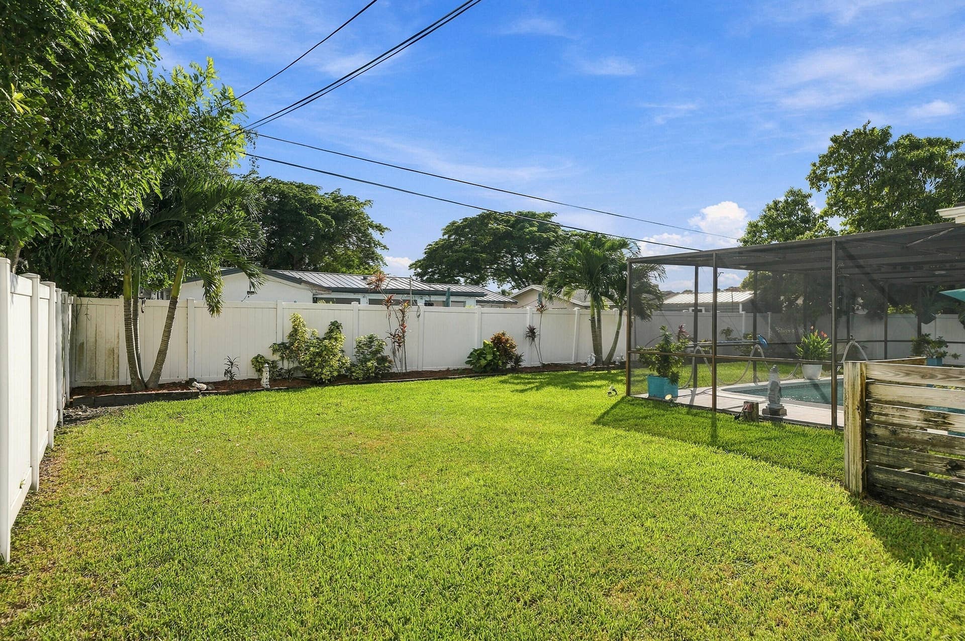 7360 NW 14th Street, Plantation, FL 33313 Back Yard View