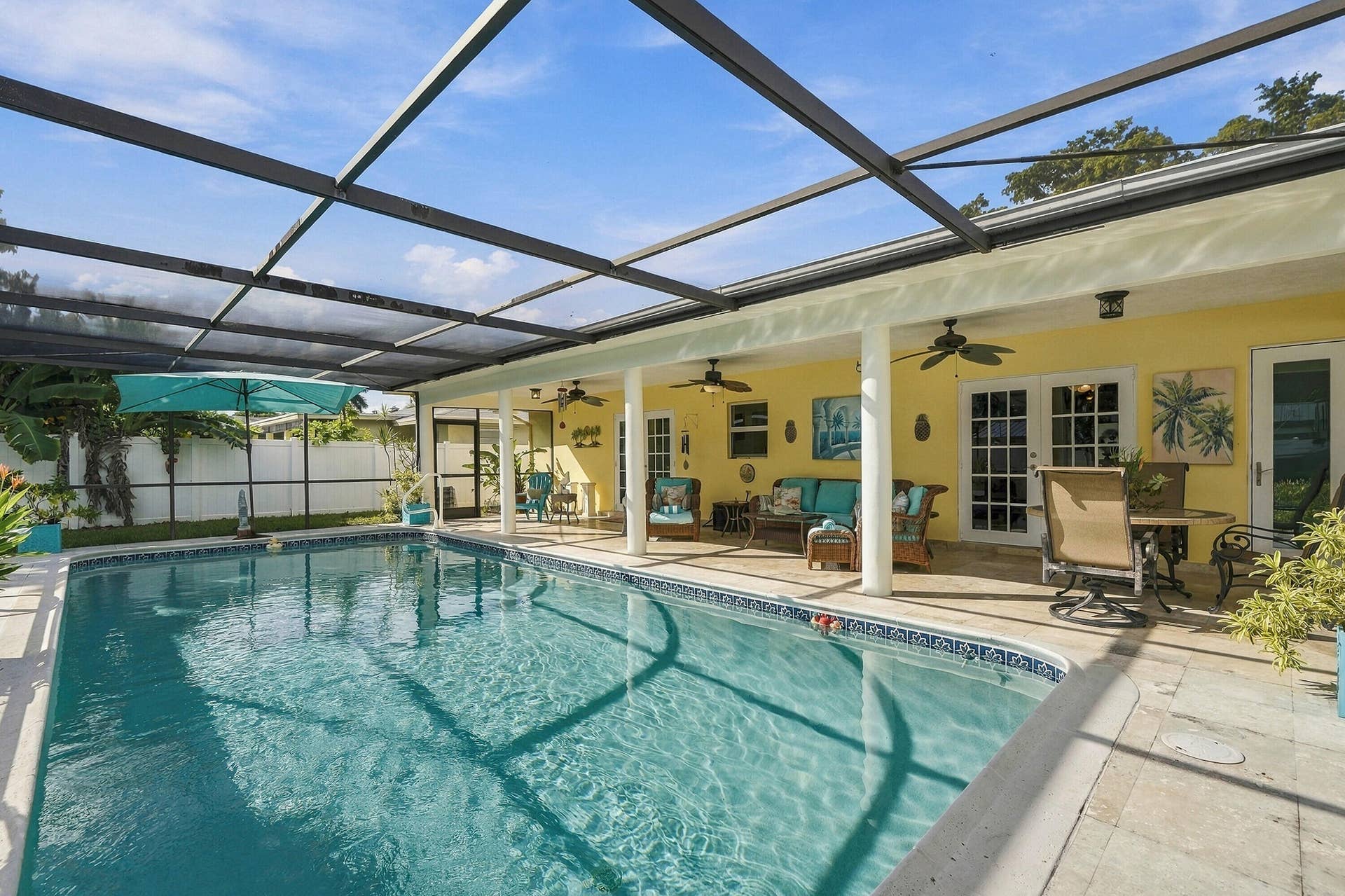 7360 NW 14th Street, Plantation, FL 33313 Pool and Patio Screened