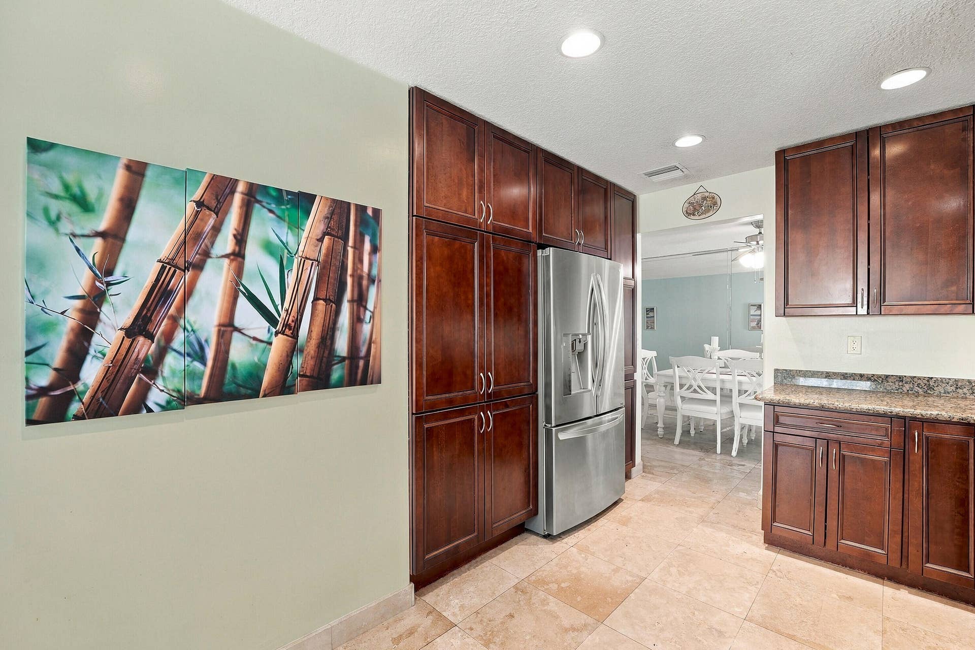 7360 NW 14th Street, Plantation, FL 33313 Kitchen