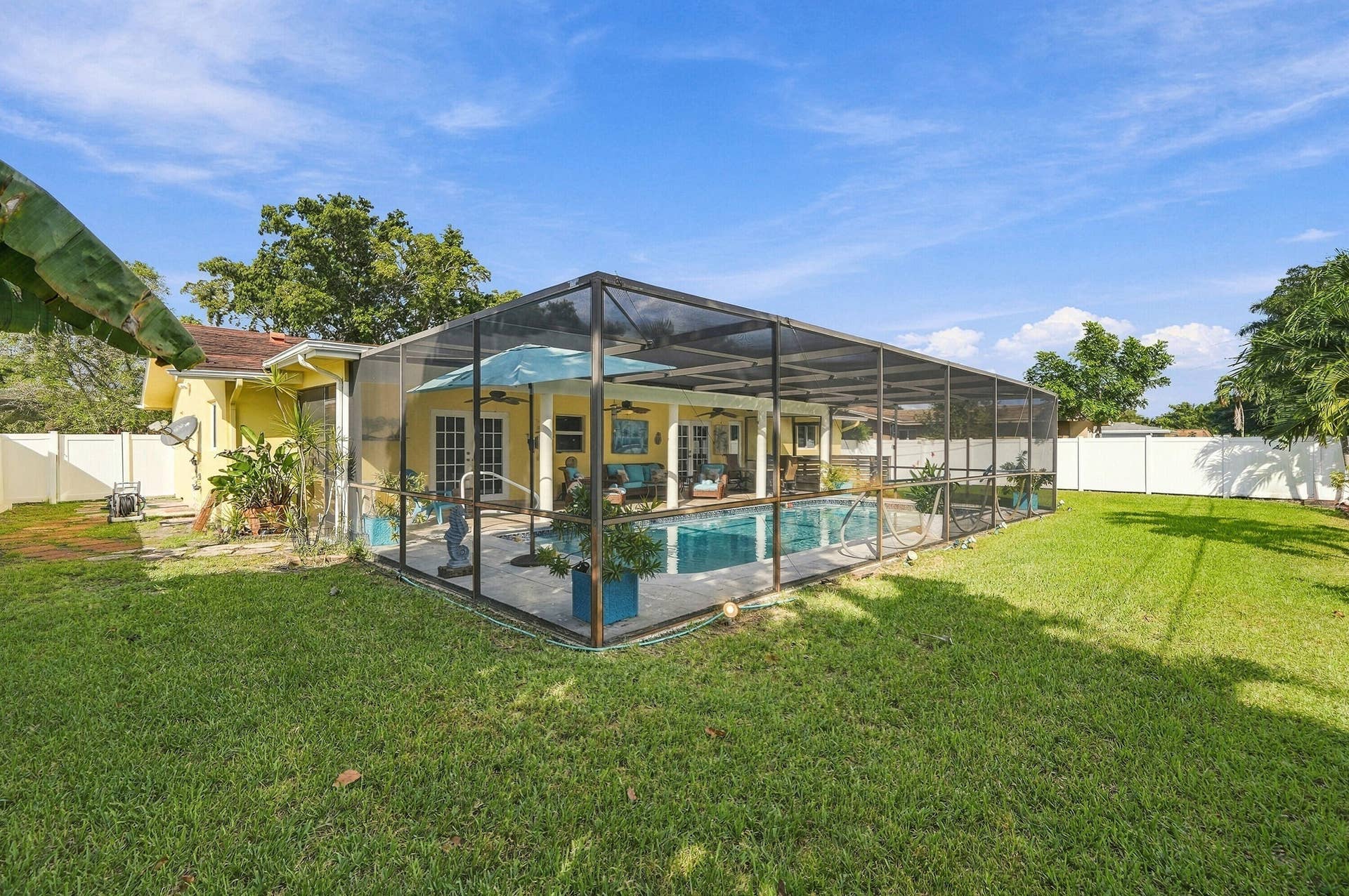 7360 NW 14th Street, Plantation, FL 33313 Back Yard View