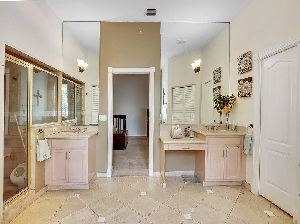 15507 Citrus Grove Blvd - Primary Bath