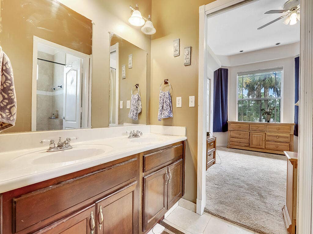 15507 Citrus Grove Blvd - Full Bath
