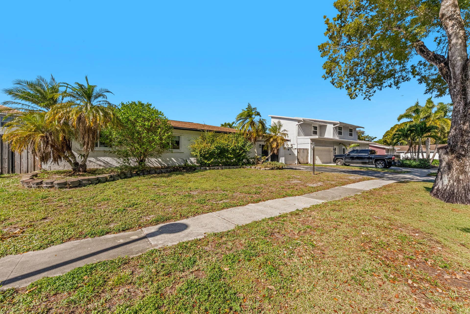 5313 SW 103rd Avenue, Cooper City, FL 33328 Front Exterior