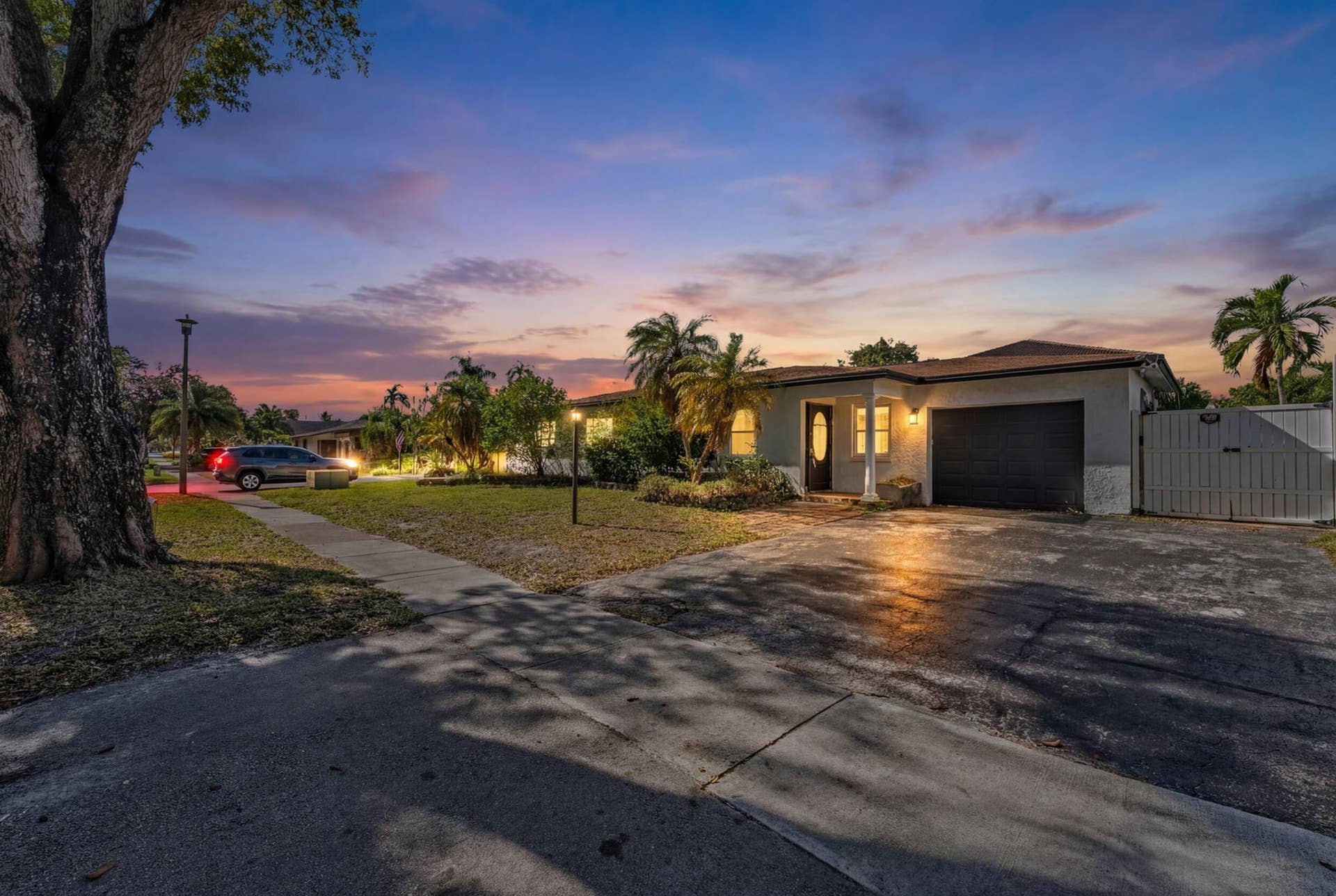 5313 SW 103rd Avenue, Cooper City, FL 33328 Front Exterior