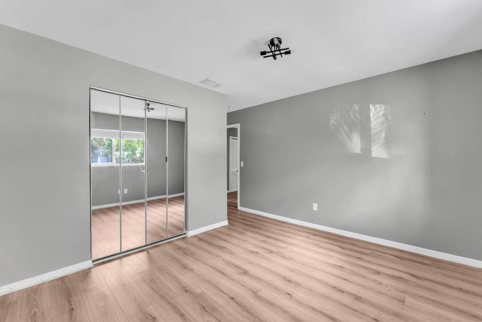 5313 SW 103rd Avenue, Cooper City, FL 33328 Guest Bedroom 3
