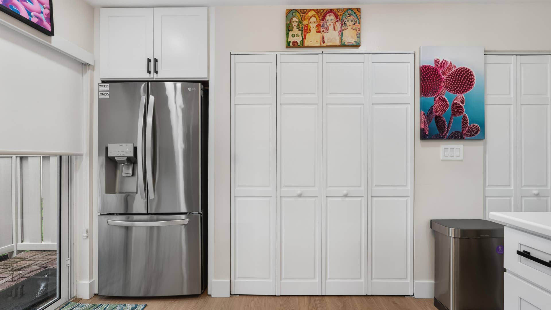 17-kitchen-fridge-pantry-DSC03899