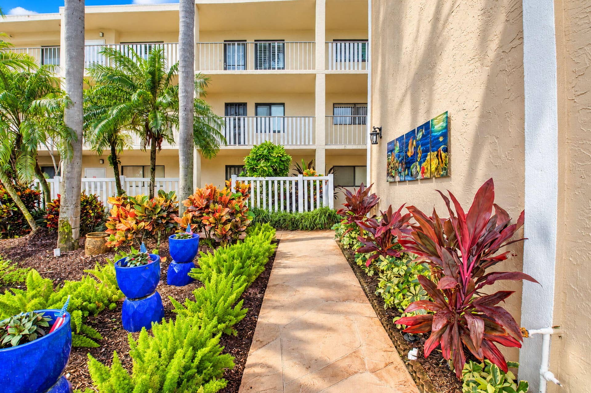 7240 Huntington Lane, #806, Delray Beach, FL 33446 Exterior